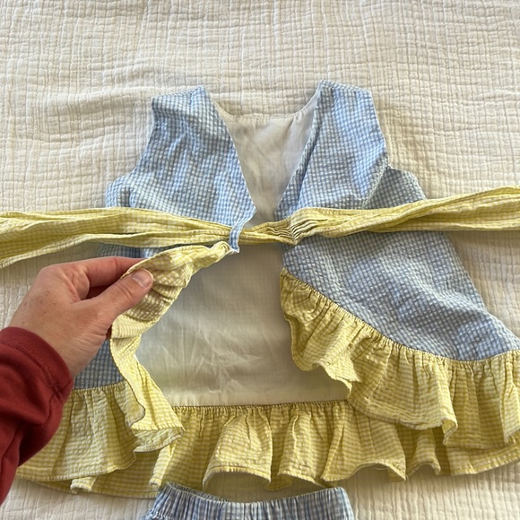 Seersucker, yellow, white and blue set size 6 month - Picture 3 of 5